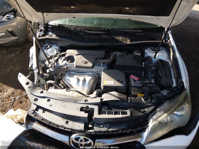 4T1BF1FK5HU627525 Toyota CAMRY SE