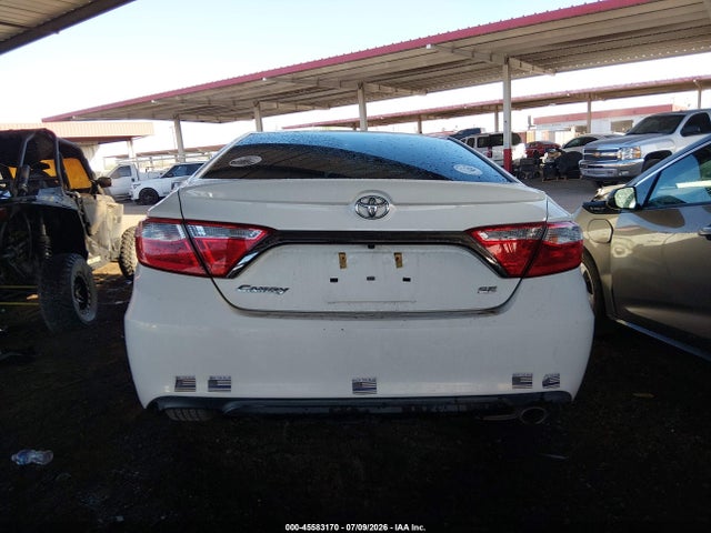 4T1BF1FK5HU627525 Toyota CAMRY SE