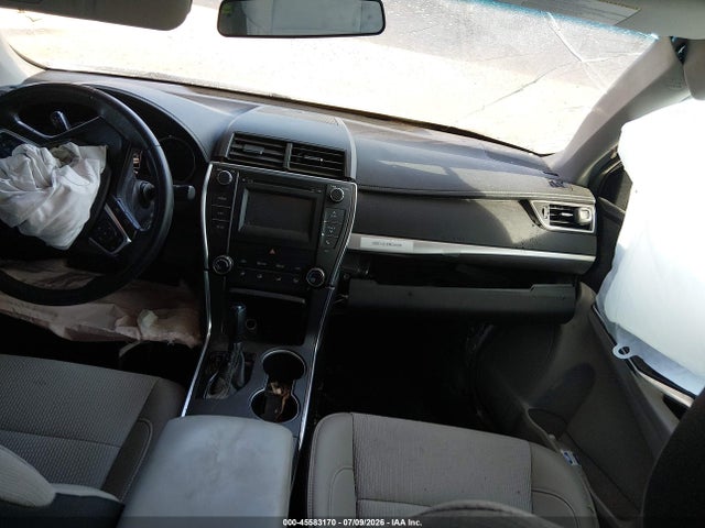 4T1BF1FK5HU627525 Toyota CAMRY SE