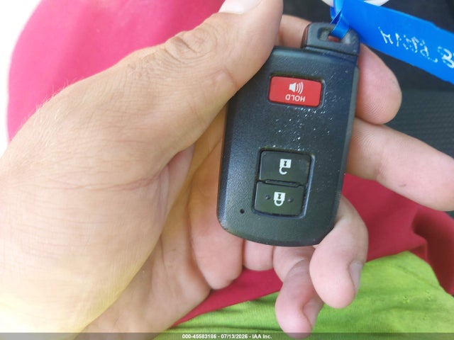 Auction sale of the 2018 Toyota Rav4 Hybrid Xle, vin: JTMRJREV2JD182081, lot number: 45583186