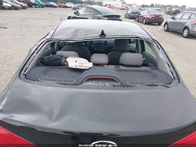 KIA FORTE LX 2017 3KPFK4A77HE061873 Image 12