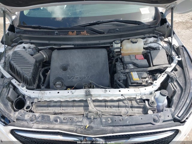 45583287 :رقم المزاد ، 5GAERBKW7MJ260602 vin ، 2021 Buick Enclave Fwd Essence مزاد بيع