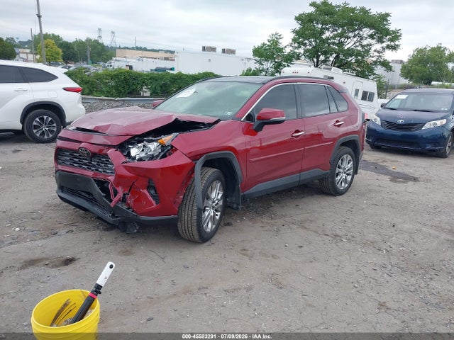 Toyota Rav4 Limited 2020 JTMN1RFV3LD530163 Image 2