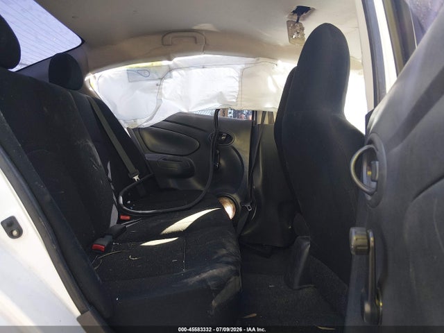 3N1CN7AP4FL816856 Nissan Versa 1.6 S