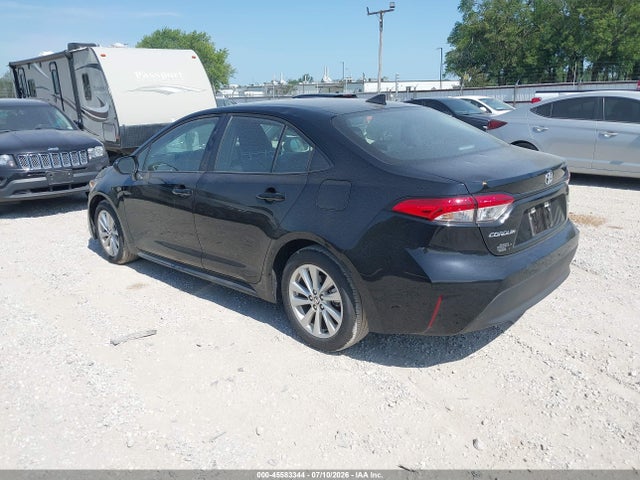 Toyota COROLLA LE 2026 5YFB4MDE1TP421746 Image 3
