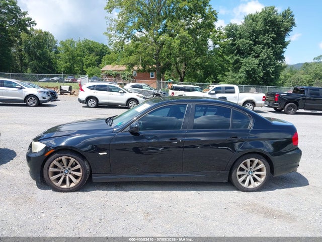 Aukcja sprzedaży 2011 Bmw 328i, vin: WBAPH5C54BA443709, numer aukcji: 45583410