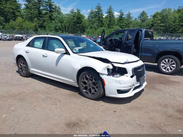 45583440 :رقم المزاد ، 2C3CCAGG7JH202154 vin ، 2018 Chrysler 300 300s Awd مزاد بيع