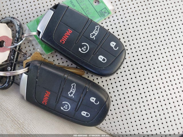 45583440 :رقم المزاد ، 2C3CCAGG7JH202154 vin ، 2018 Chrysler 300 300s Awd مزاد بيع