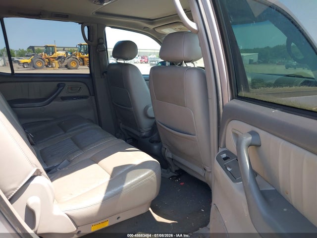 Auction sale of the 2002 Toyota Sequoia Limited V8, vin: 5TDBT48A82S131147, lot number: 45583454