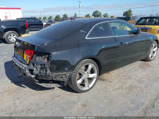 2011 Audi A5 2.0t Premium მანქანა იყიდება აუქციონზე, vin: WAURFAFR3BA016107, აუქციონის ნომერი: 45583506
