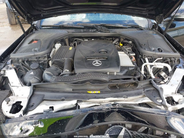 45583509 :رقم المزاد ، WDDZF4KBXHA129001 vin ، 2017 Mercedes-benz E 300 4matic مزاد بيع