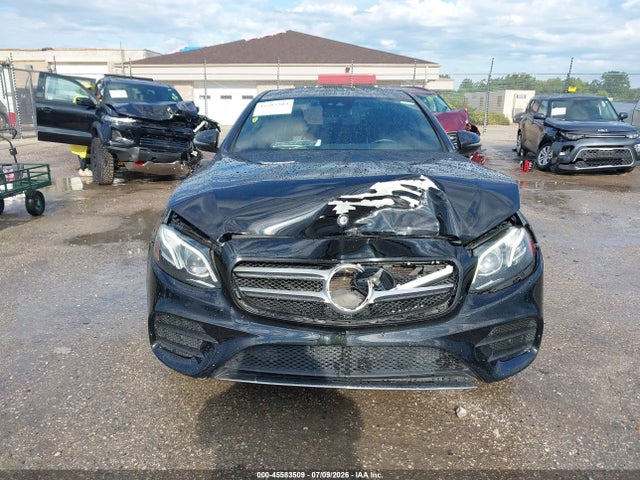 45583509 :رقم المزاد ، WDDZF4KBXHA129001 vin ، 2017 Mercedes-benz E 300 4matic مزاد بيع