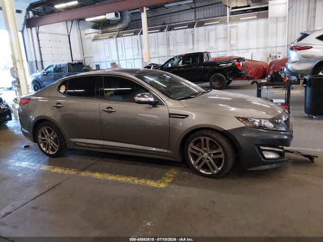 2013 Kia Optima Sx მანქანა იყიდება აუქციონზე, vin: 5XXGR4A62DG231792, აუქციონის ნომერი: 45583510