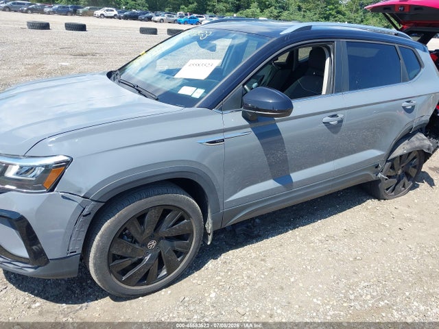 Продажа на аукционе авто 2024 Volkswagen Taos 1.5t Se, vin: 3VVVX7B27RM016698, номер лота: 45583523