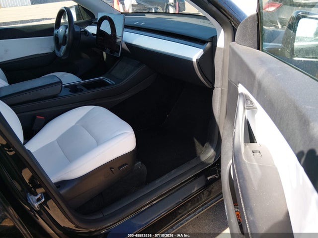Продаж на аукціоні авто 2021 Tesla Model Y Performance Dual Motor All-wheel Drive, vin: 5YJYGDEFXMF252669, номер лоту: 45583536