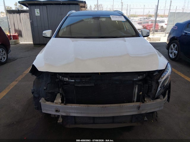 Mercedes-Benz GLA 250 2015 WDCTG4EB3FJ185569 Image 13