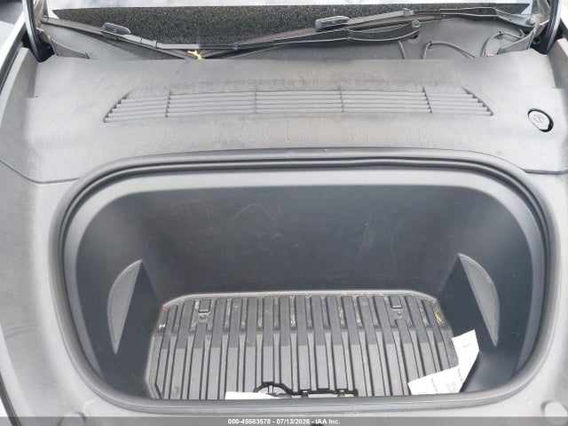 Продажа на аукционе авто 2023 Tesla Model Y Awd/long Range Dual Motor All-wheel Drive, vin: 7SAYGDEE8PA200615, номер лота: 45583578