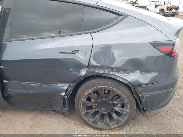 Продажа на аукционе авто 2023 Tesla Model Y Awd/long Range Dual Motor All-wheel Drive, vin: 7SAYGDEE8PA200615, номер лота: 45583578
