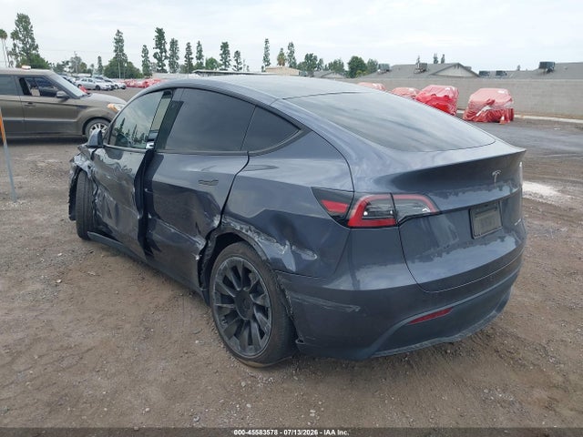 Продажа на аукционе авто 2023 Tesla Model Y Awd/long Range Dual Motor All-wheel Drive, vin: 7SAYGDEE8PA200615, номер лота: 45583578
