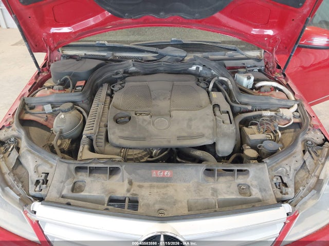 Продаж на аукціоні авто 2013 Mercedes-benz C 300 Sport 4matic, vin: WDDGF8AB1DR282362, номер лоту: 45583598