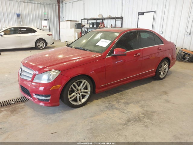 Продаж на аукціоні авто 2013 Mercedes-benz C 300 Sport 4matic, vin: WDDGF8AB1DR282362, номер лоту: 45583598