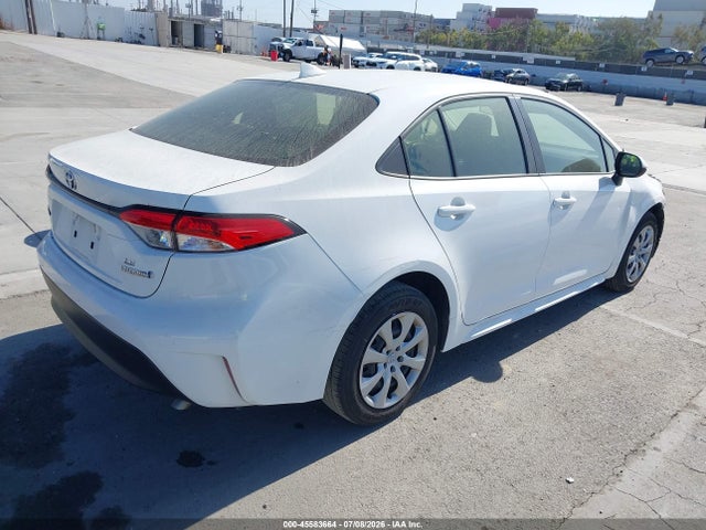 Toyota Corolla Hybrid Le 2024 JTDBCMFE0R3035501 Image 4