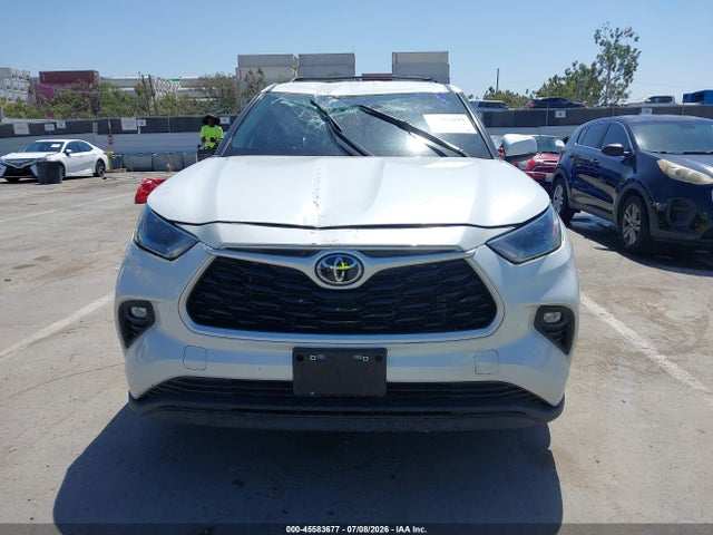 Toyota Highlander Le 2023 5TDKDRAH7PS503456 Image 11