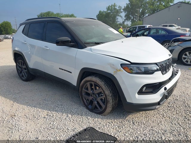2026 Jeep Compass Limited Altitude მანქანა იყიდება აუქციონზე, vin: 3C4NJDCN5TT152736, აუქციონის ნომერი: 45583683