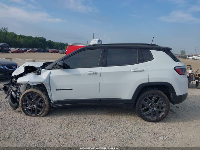2026 Jeep Compass Limited Altitude მანქანა იყიდება აუქციონზე, vin: 3C4NJDCN5TT152736, აუქციონის ნომერი: 45583683