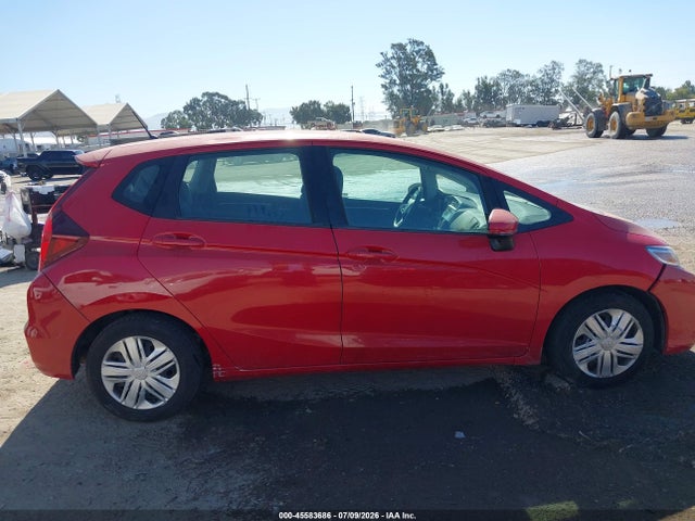 Honda FIT LX 2018 3HGGK5H41JM730769 Image 13