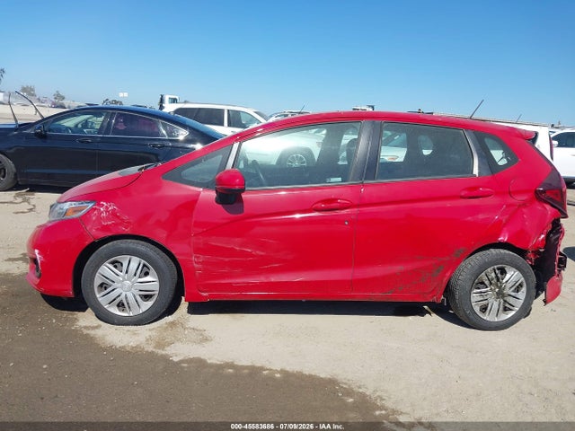 Honda FIT LX 2018 3HGGK5H41JM730769 Image 14