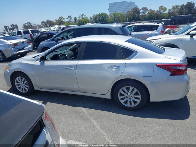 1N4AL3APXJC250375 Nissan Altima 2.5 S
