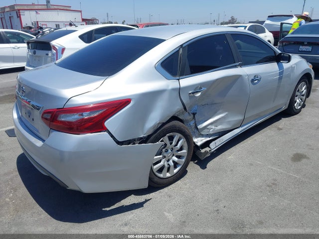 1N4AL3APXJC250375 Nissan Altima 2.5 S