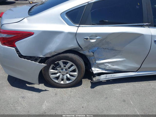 1N4AL3APXJC250375 Nissan Altima 2.5 S