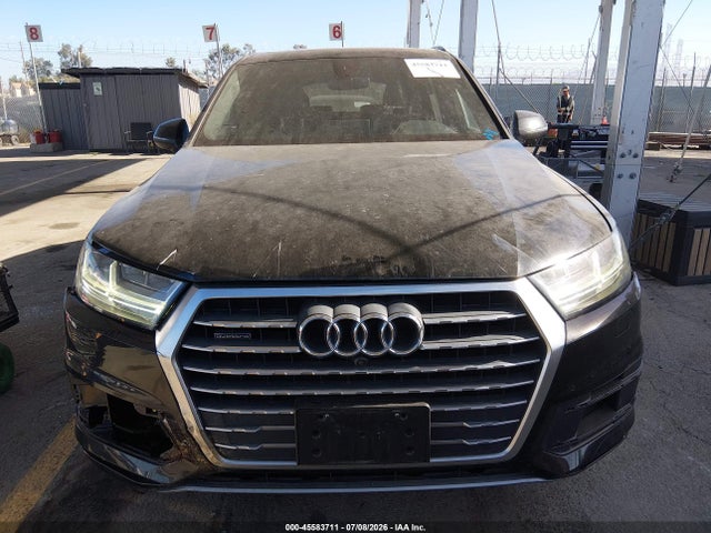 WA1LHAF72KD035810 Audi Q7 45 Premium