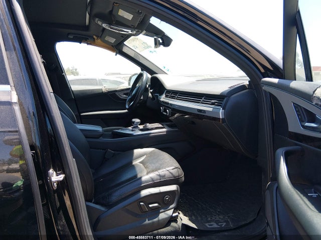 WA1LHAF72KD035810 Audi Q7 45 Premium