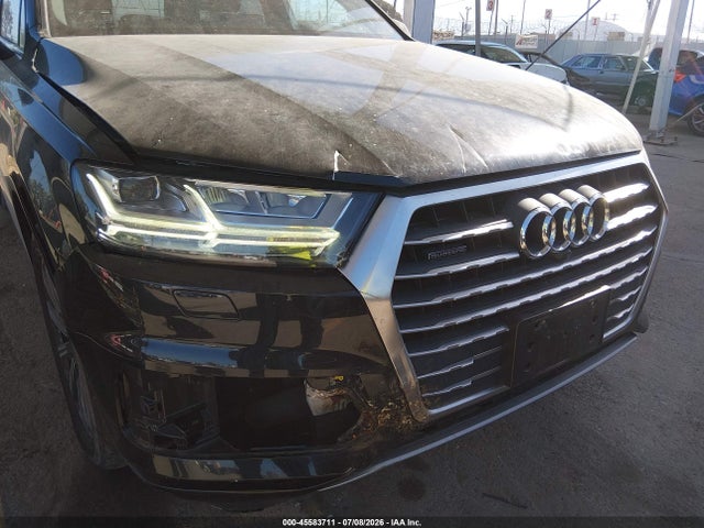 WA1LHAF72KD035810 Audi Q7 45 Premium
