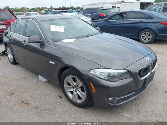 2011 Bmw 528i მანქანა იყიდება აუქციონზე, vin: WBAFR1C53BC740976, აუქციონის ნომერი: 45583718