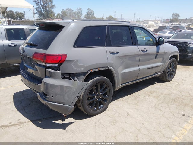 1C4RJEAG3NC154513 Jeep Grand Cherokee Wk Laredo X 4x2
