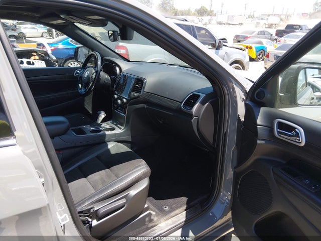1C4RJEAG3NC154513 Jeep Grand Cherokee Wk Laredo X 4x2