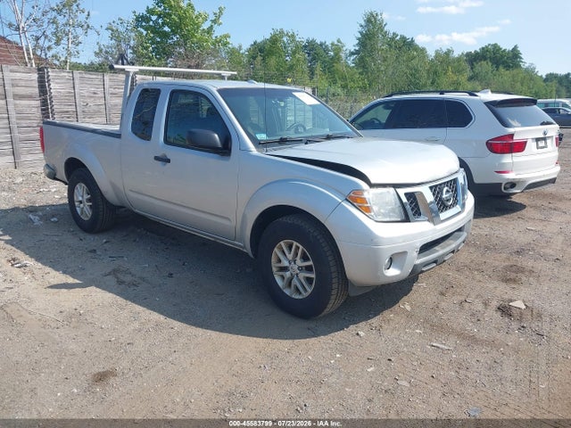 2015 1N6AD0CW6FN768003 main image