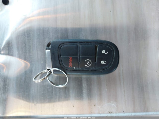 1C4PJMBN3KD227125 Jeep Cherokee Trailhawk 4x4