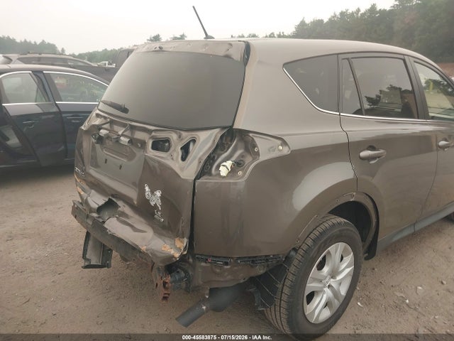 Toyota RAV4 LE 2015 JTMBFREV8FD159544 Image 18