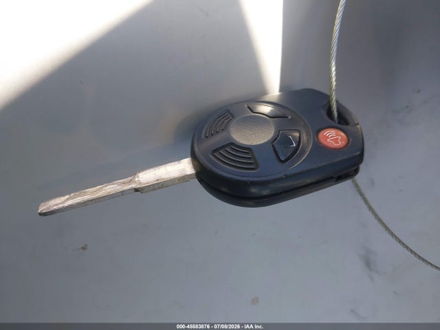 Ford ESCAPE SE 2016 1FMCU9GX7GUB39680 Image 11