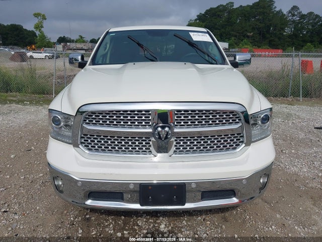 2017 Ram 1500 Laramie  4x4 5'7 Box მანქანა იყიდება აუქციონზე, vin: 1C6RR7NT3HS661344, აუქციონის ნომერი: 45583891