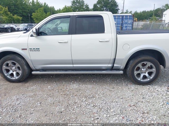 2017 Ram 1500 Laramie  4x4 5'7 Box მანქანა იყიდება აუქციონზე, vin: 1C6RR7NT3HS661344, აუქციონის ნომერი: 45583891