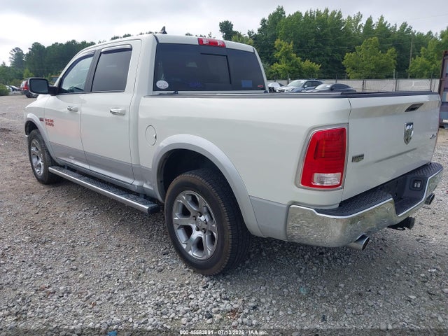 2017 Ram 1500 Laramie  4x4 5'7 Box მანქანა იყიდება აუქციონზე, vin: 1C6RR7NT3HS661344, აუქციონის ნომერი: 45583891