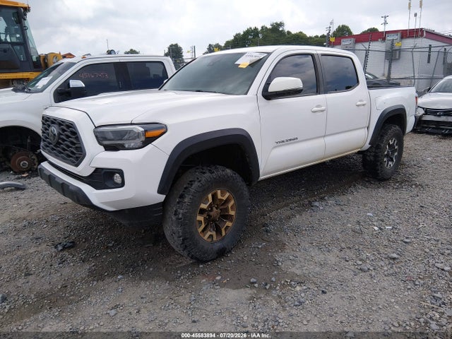 45583894 :رقم المزاد ، 3TYCZ5AN4NT083032 vin ، 2022 Toyota Tacoma Trd Off Road مزاد بيع