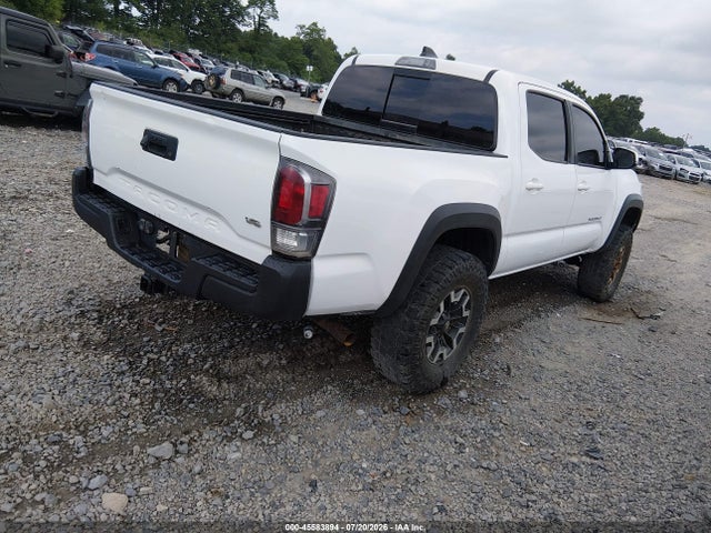 45583894 :رقم المزاد ، 3TYCZ5AN4NT083032 vin ، 2022 Toyota Tacoma Trd Off Road مزاد بيع