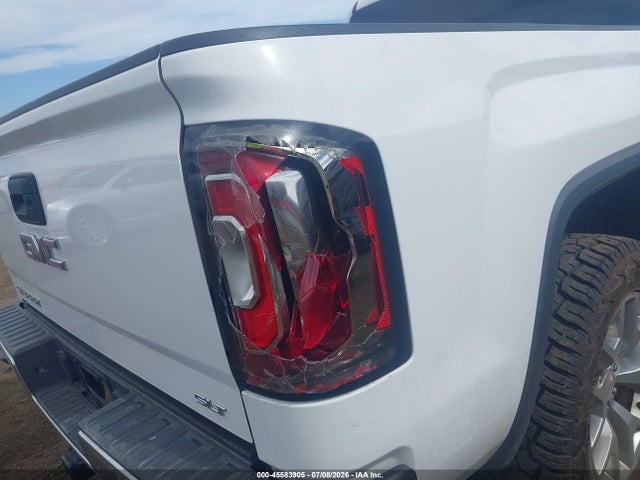 3GTU2NEC4JG428811 GMC Sierra 1500 Slt